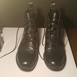 Born leather combat boots black 8m